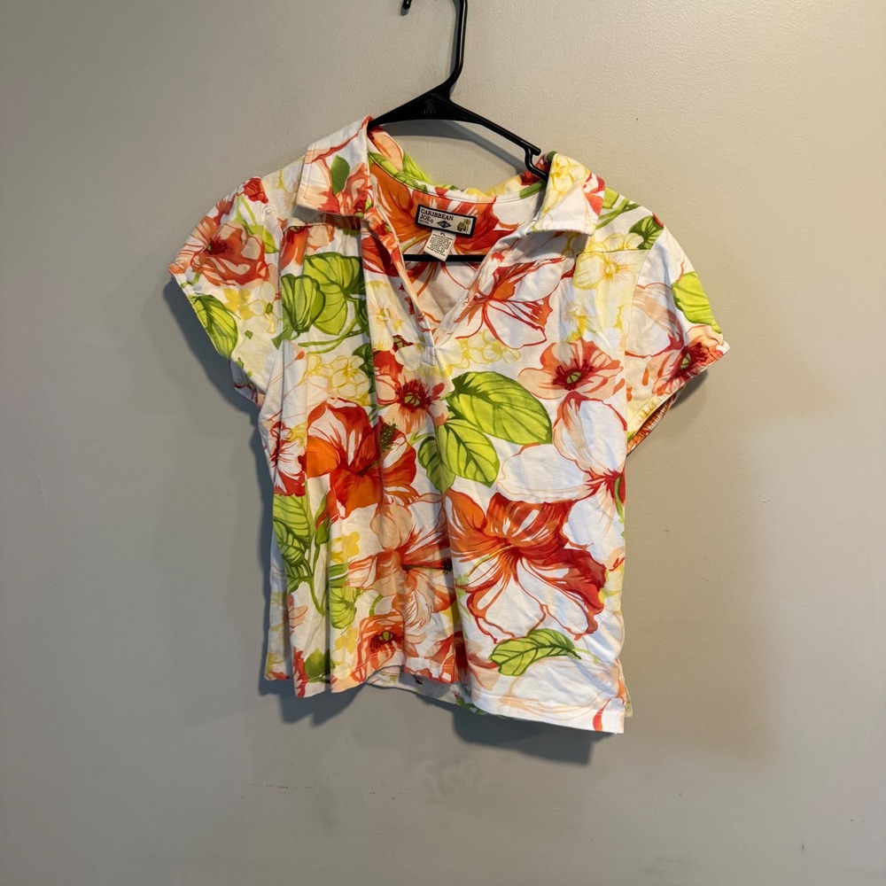 Caribbean Joe Petite Women Tropical Hibiscus Floral Short Sleeve Top PL Orange